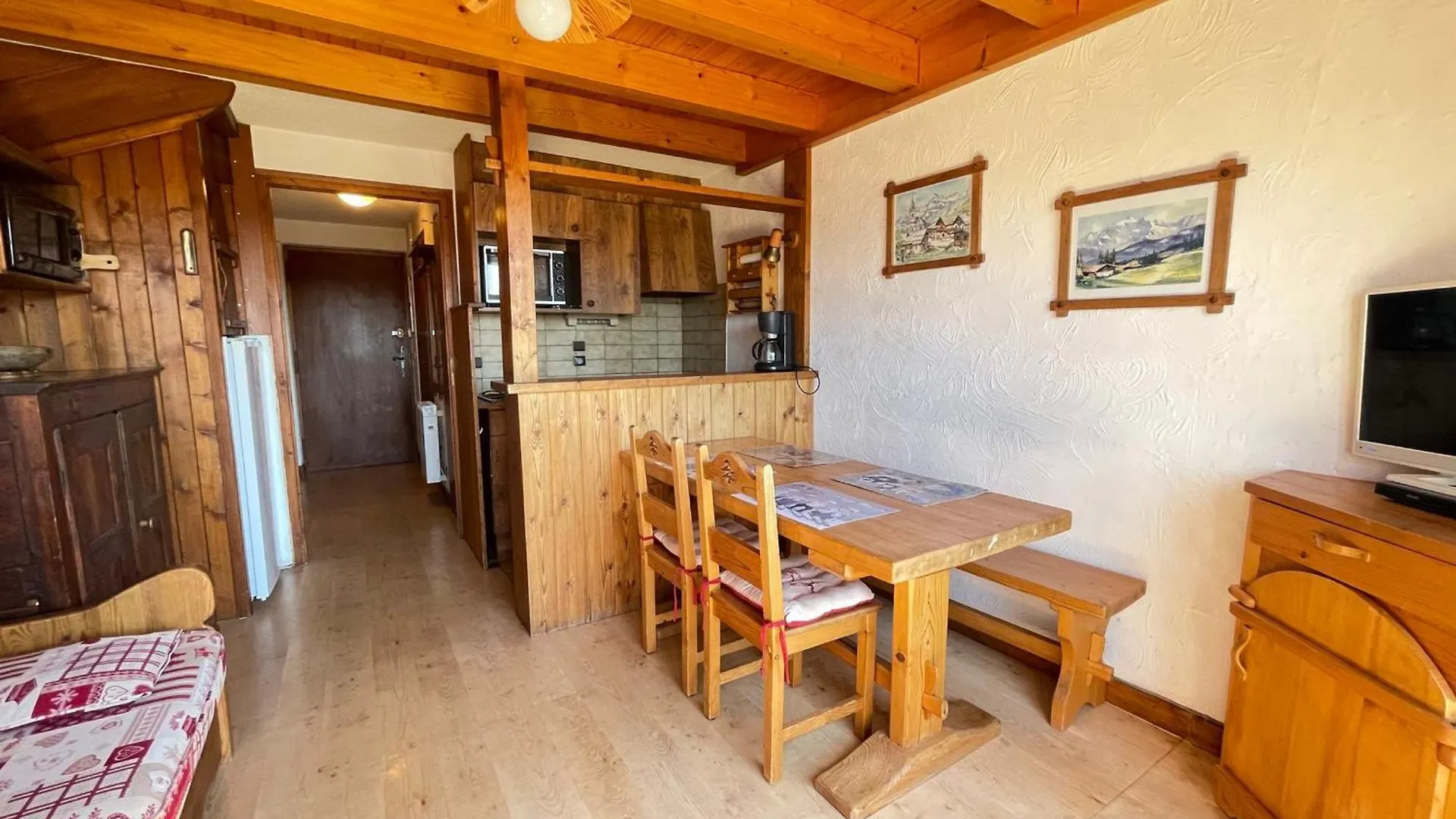 Appartement Duplex Cosy Proche Pistes, 4 Pers, Parking Prive - Fr-1-505-227 à Notre-Dame-de-Bellecombe 0*,  France